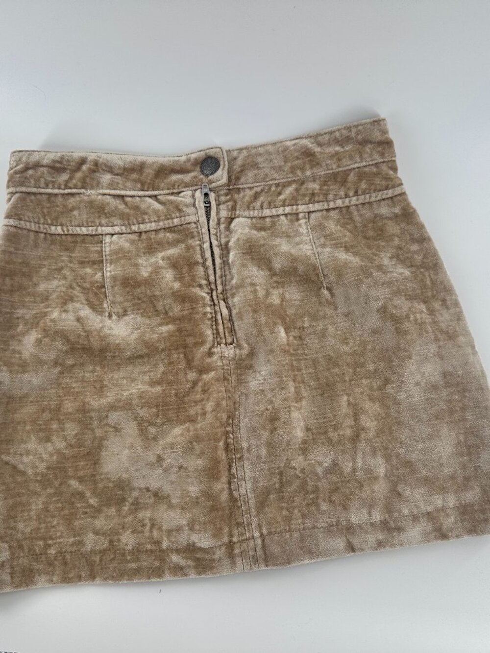 Free People Skirt Women's 0 Tan Gold Crushed Velvet Mini A-Line Back Zip Pockets